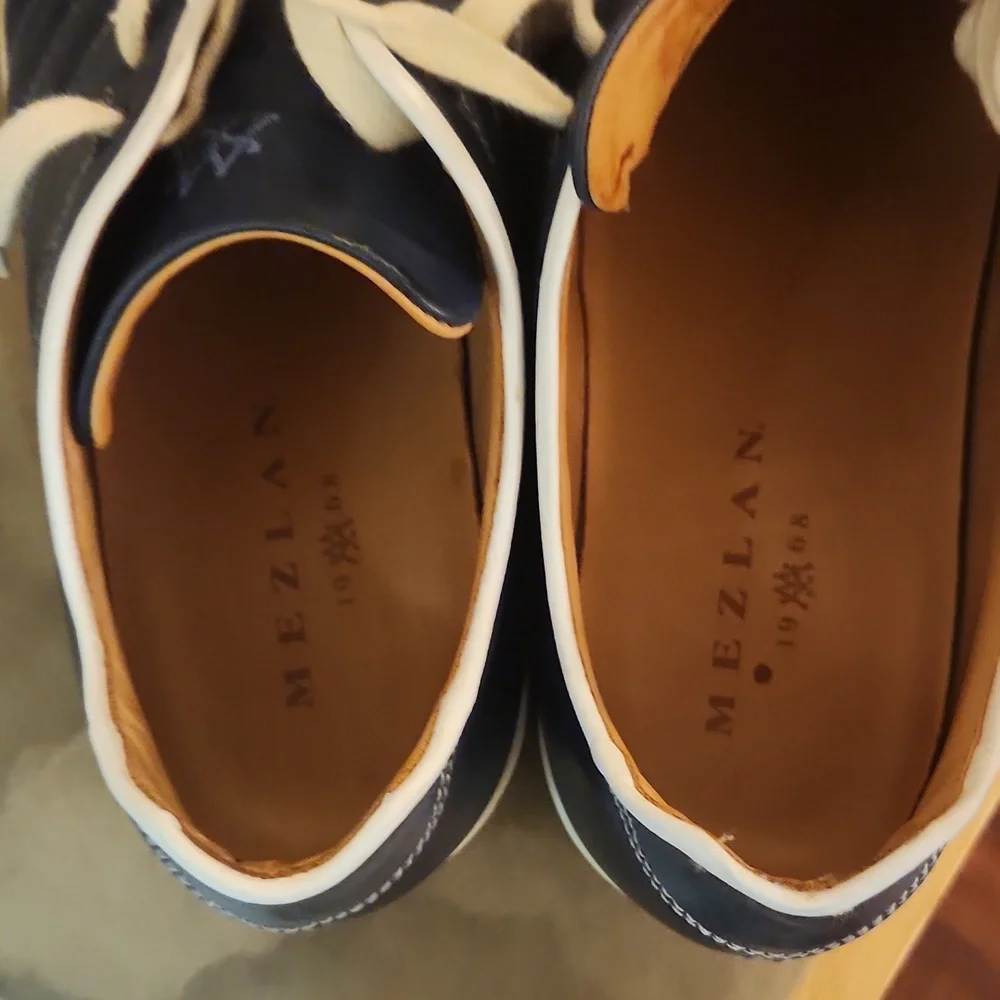 Mezlan sneakers like New use 3 times - Picture 4 of 6